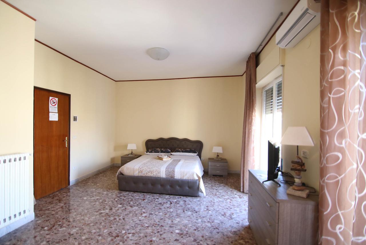 B&B Le Perle Portici Exterior photo
