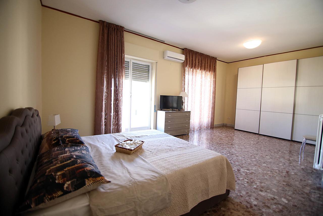 B&B Le Perle Portici Exterior photo